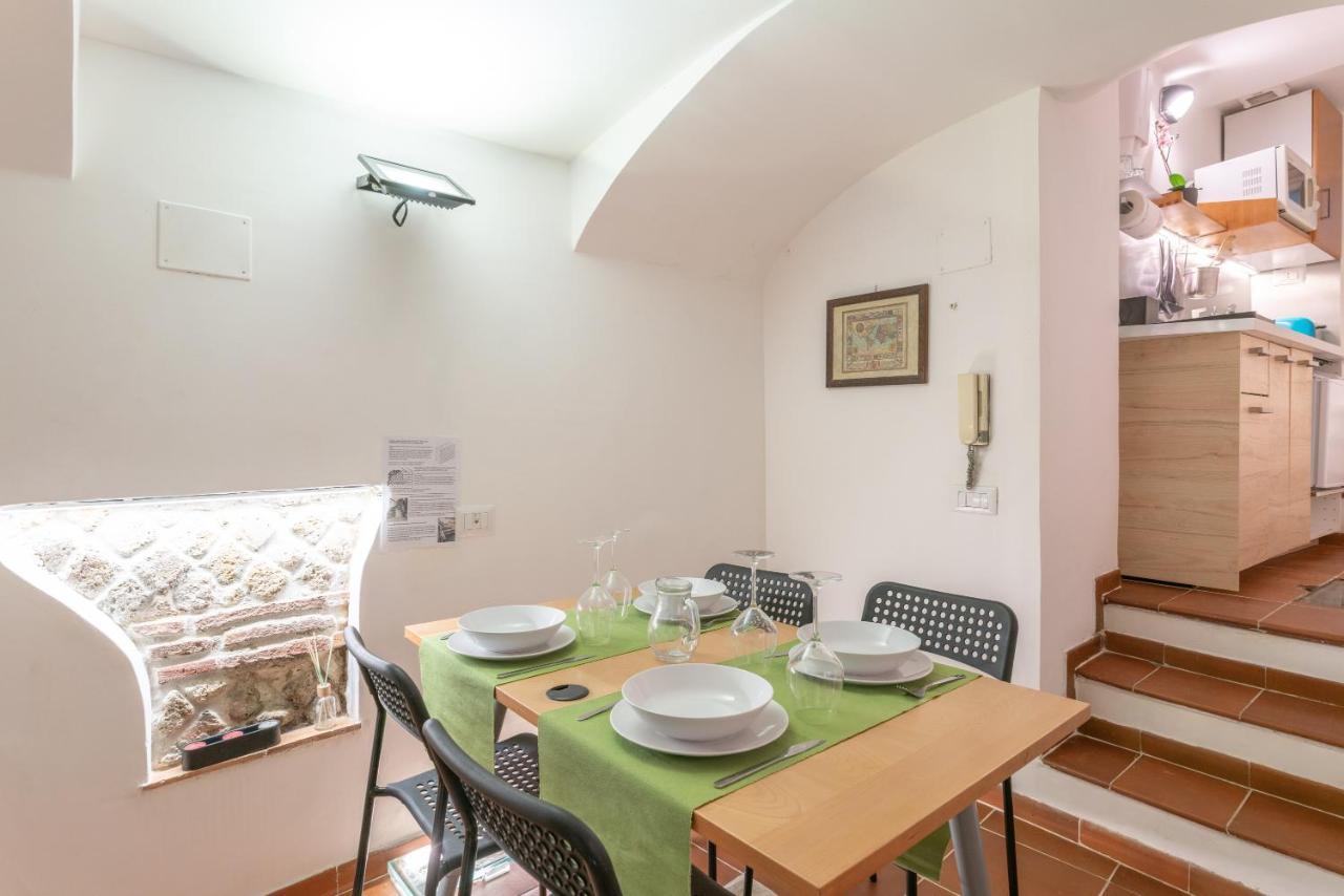 Donnare Casavacanza - Historic Center Of Napoli Bagian luar foto