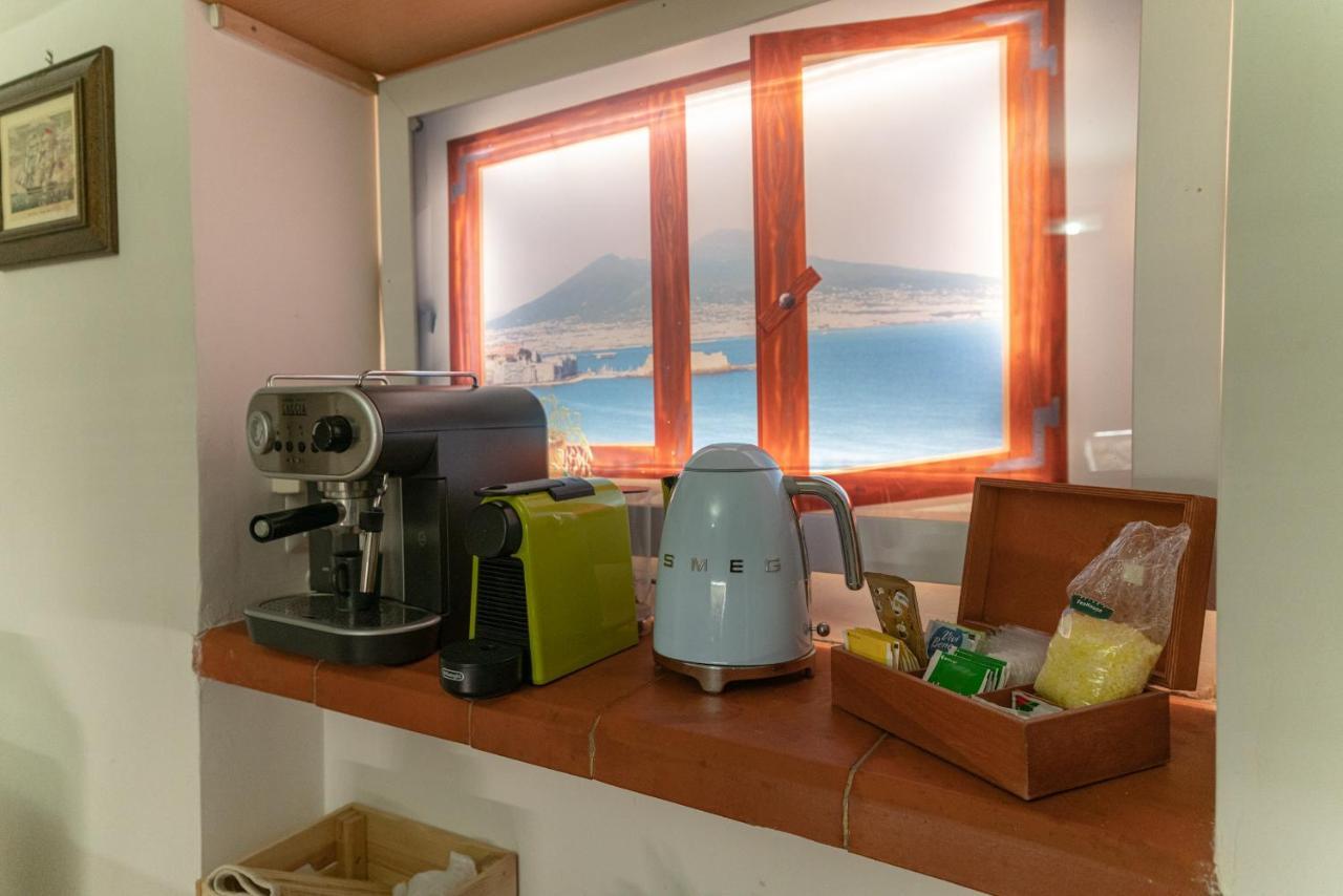 Donnare Casavacanza - Historic Center Of Napoli Bagian luar foto
