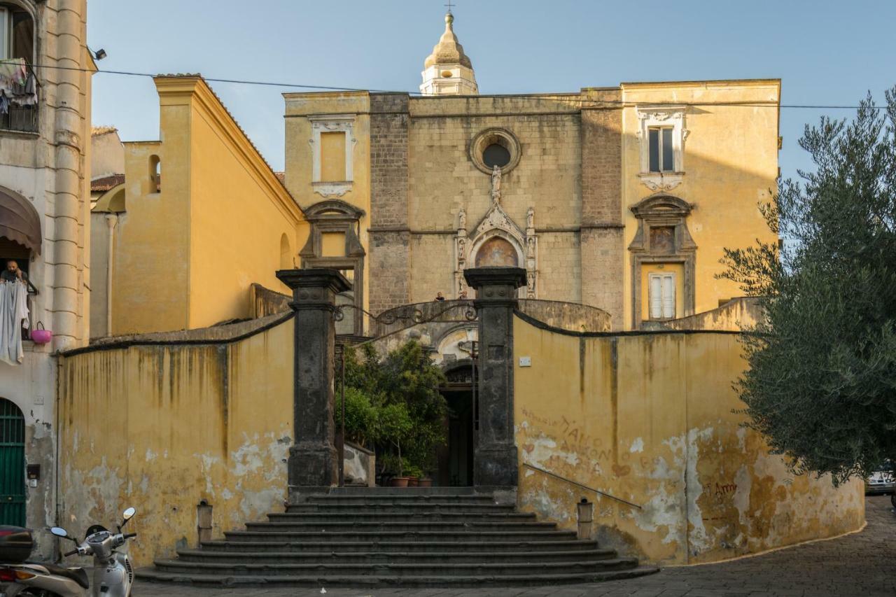 Donnare Casavacanza - Historic Center Of Napoli Bagian luar foto